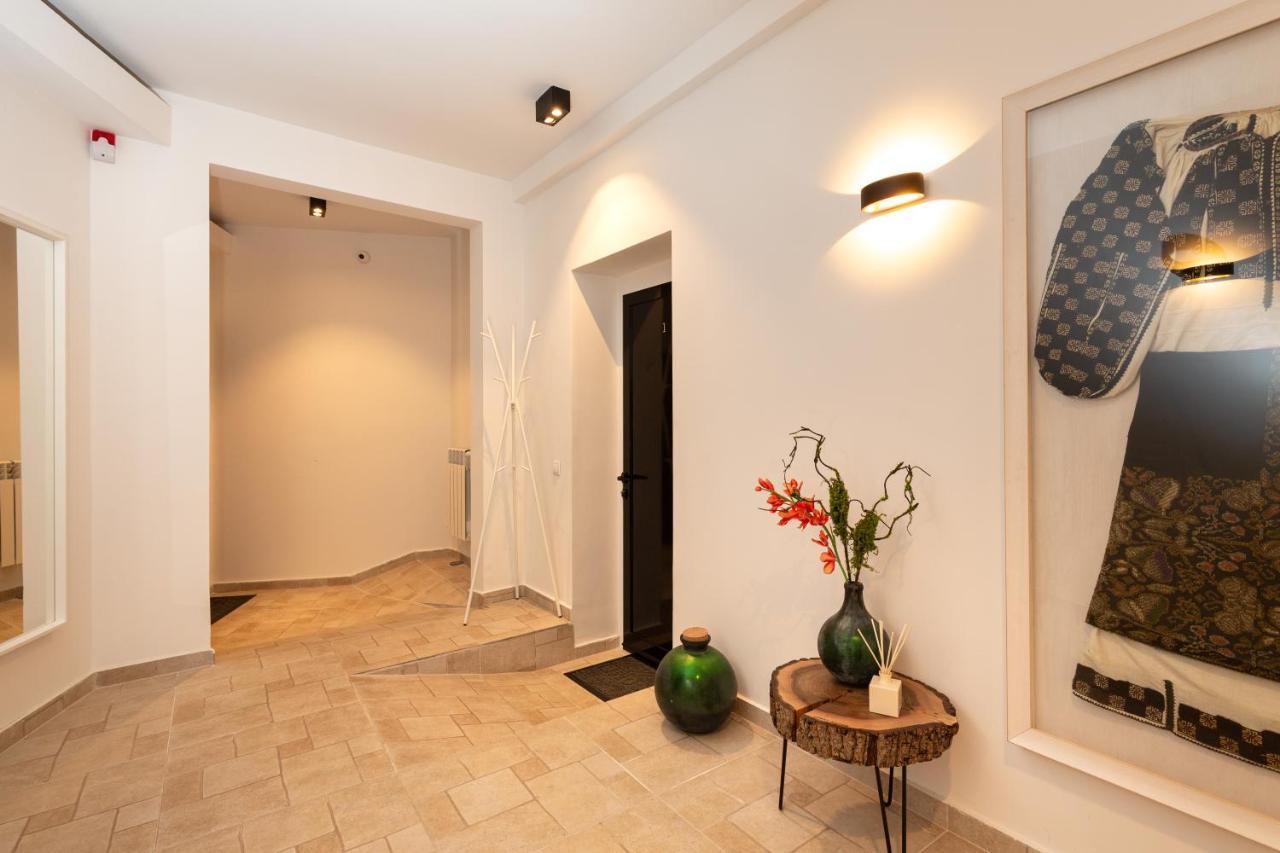 Metropole Apartments Royal Residence Bukarest Exterior foto