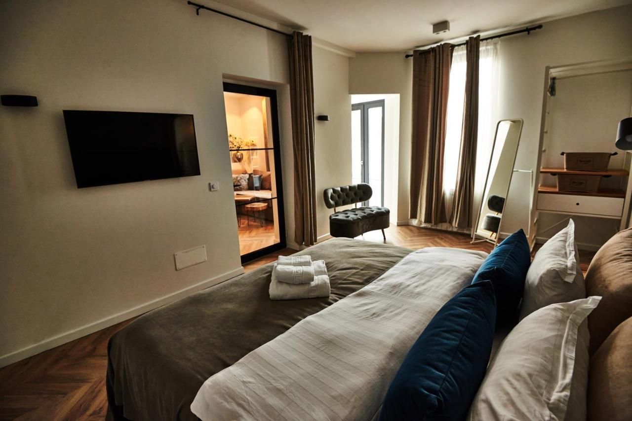 Metropole Apartments Royal Residence Bukarest Exterior foto